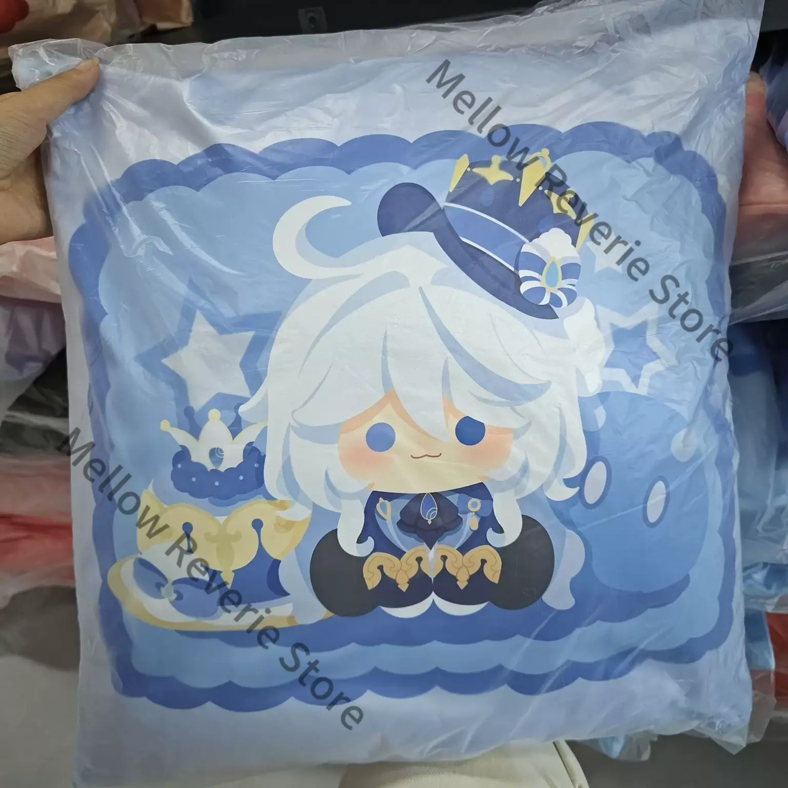 Косплей-подушка в стиле аниме  – обзор и цена Throw Pillow